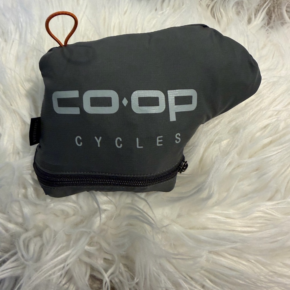 REI cycle lightweight packable shell Jacket - image 10